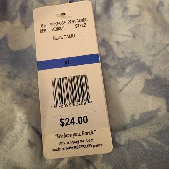 NWT Pink Rose Blue and White Camo Sleepwear Shorts - Picture 4 of 5